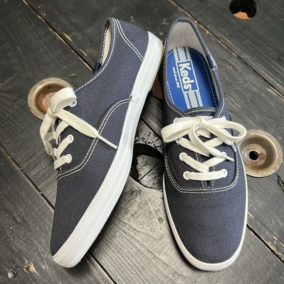Keds Women's Champion Canvas Lace Up Sneaker - Navy Canvas - Picture 13 of 13